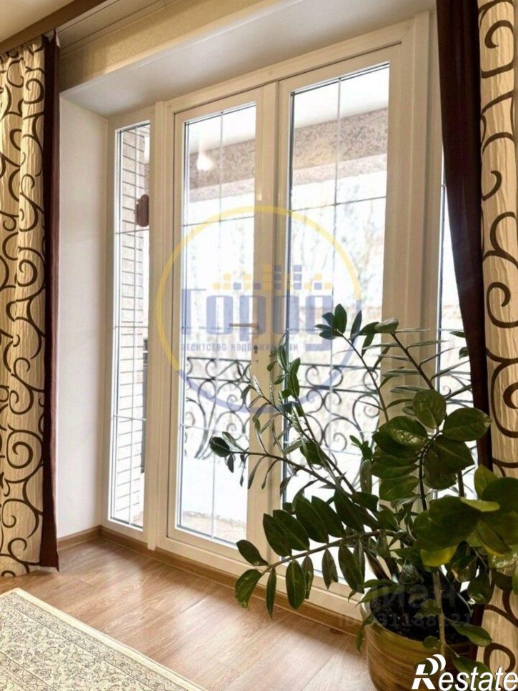 3-комн квартира улица Томилова, 10,  д. 10