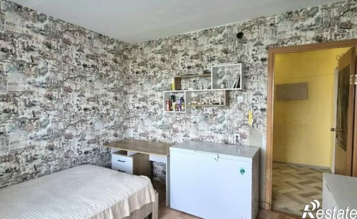 2-комн квартира улица Семёнова, 23,  д. 23