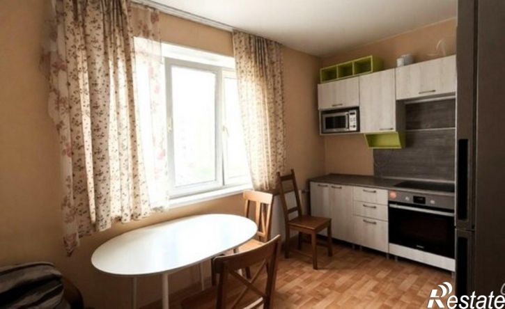 2-комн квартира улица Калинина, 15,  д. 15