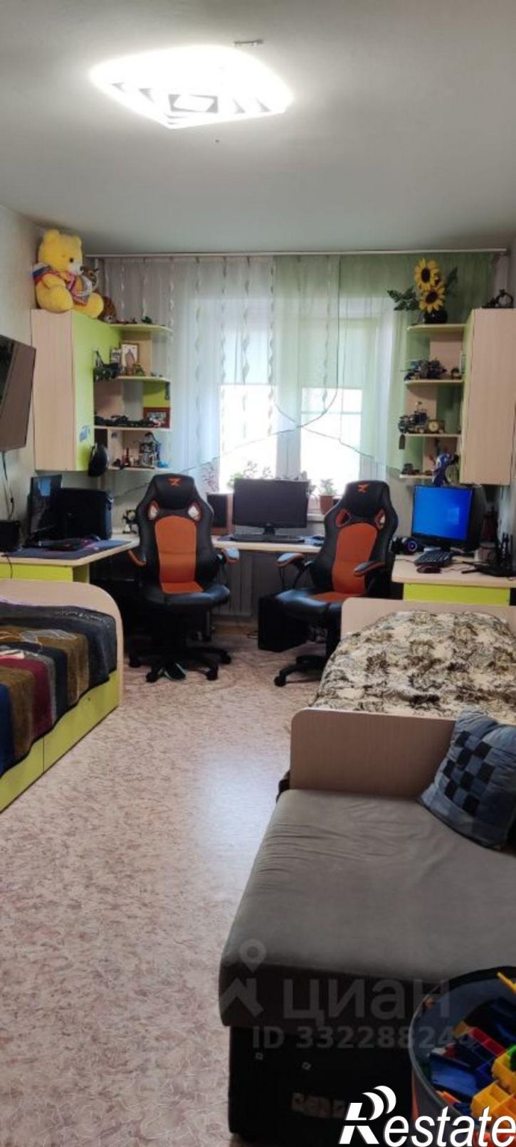 3-комн квартира ул Короленко, 6Б,  д. 6Б