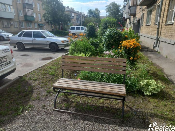 2-комн квартира ул Ивана Кожевникова, 9,  д. 9