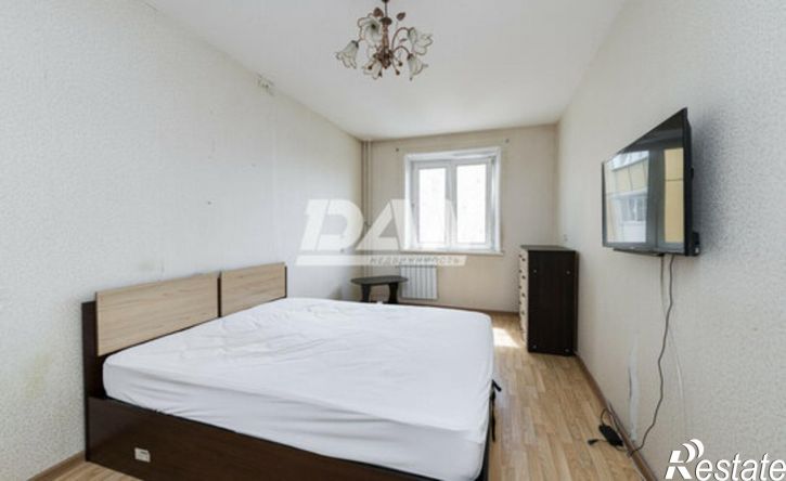 2-комн квартира ул Короленко, 4А,  д. 4А