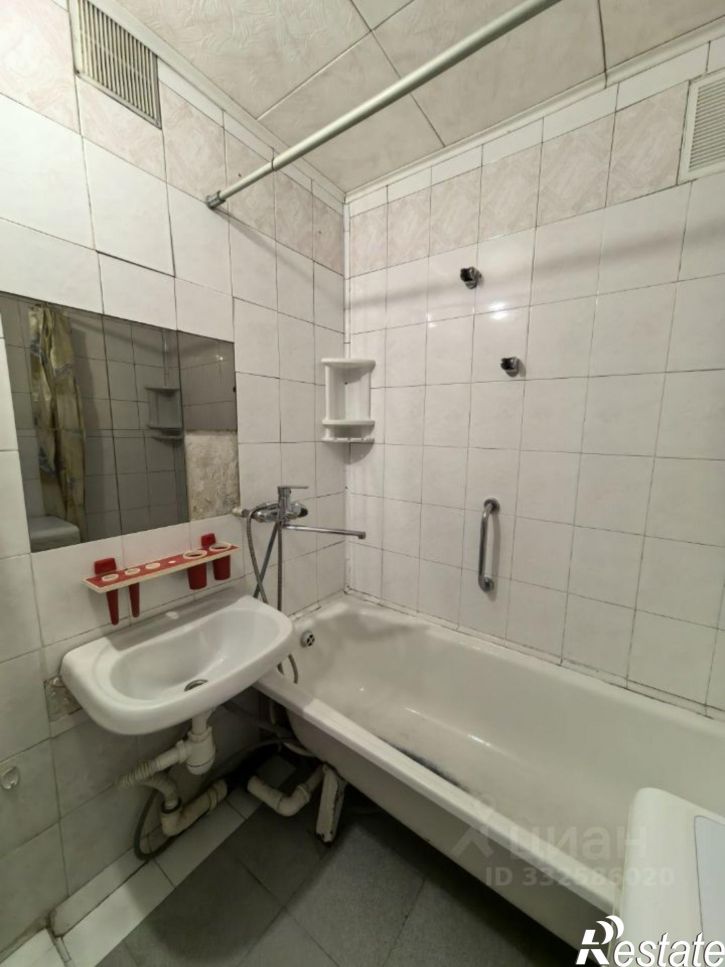 3-комн квартира ул Петра Томилова, 25,  д. 25