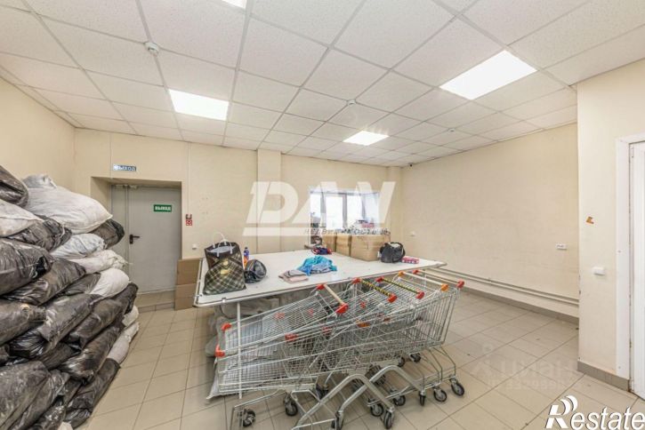 Торговое помещение ул Петра Томилова, 15Б,  д. 15Б