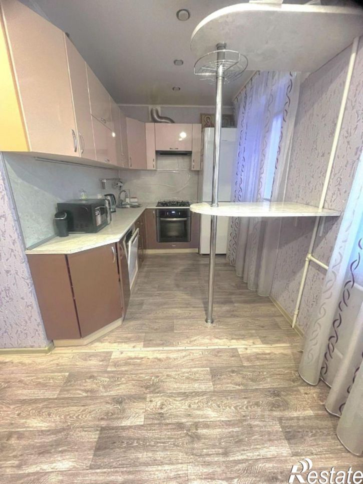 3-комн квартира пр-кт Победы, 35А,  д. 35А
