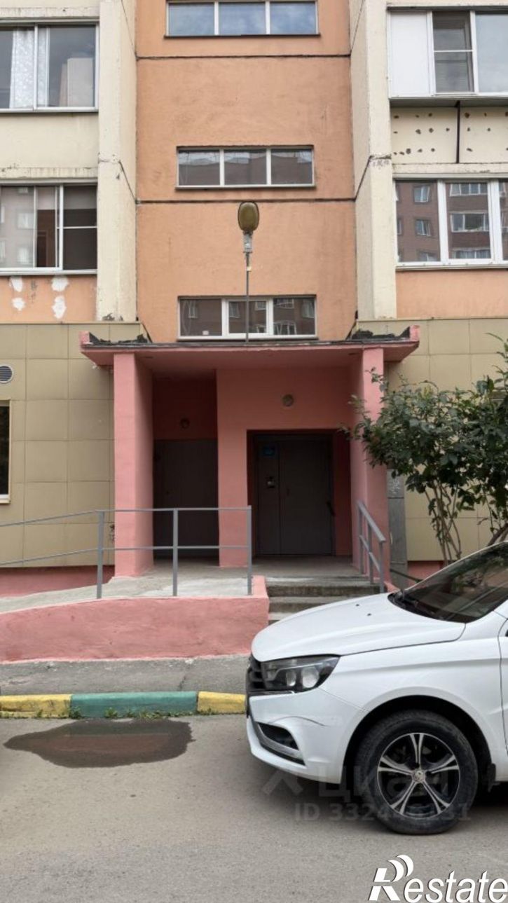 1-комн квартира пр-кт Славы, 16,  д. 16