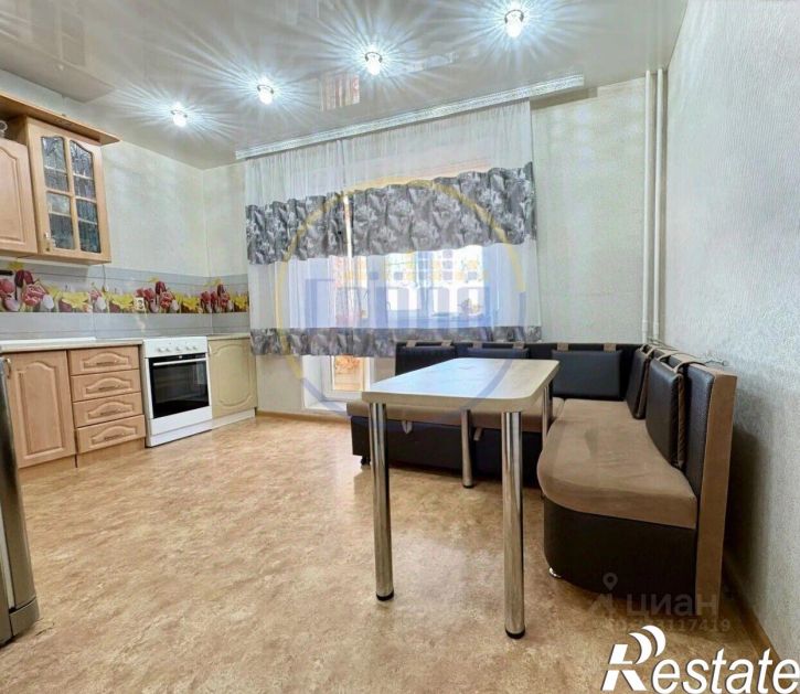 2-комн квартира Международная улица, 76,  д. 76