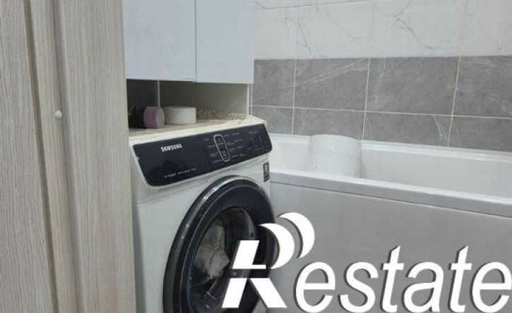 3-комн квартира проспект Славы, 32Б,  д. 32Б