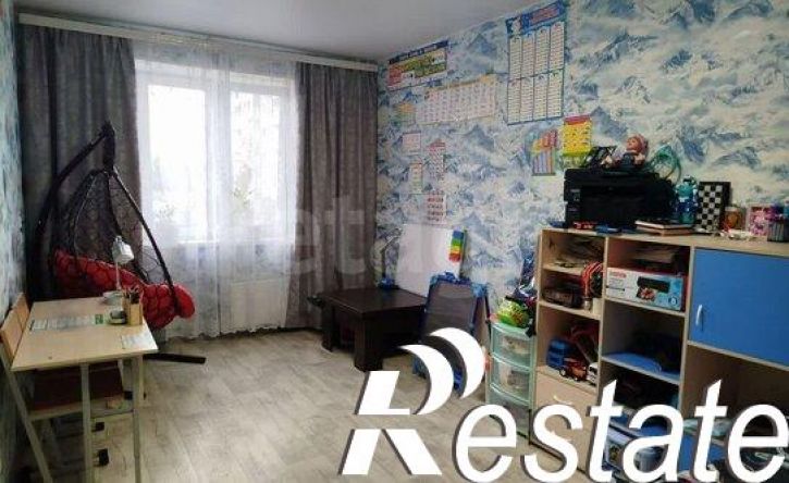 3-комн квартира улица Кожевникова, 51А,  д. 51А