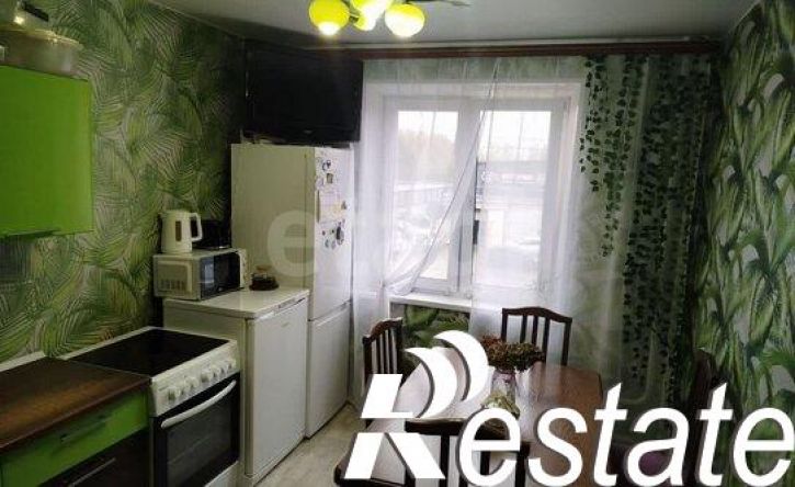 3-комн квартира улица Кожевникова, 51А,  д. 51А