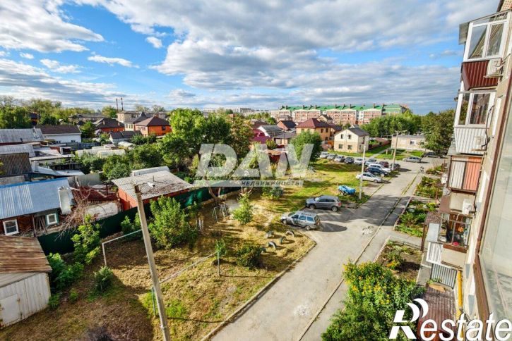 3-комн квартира улица Гольца, 14,  д. 14