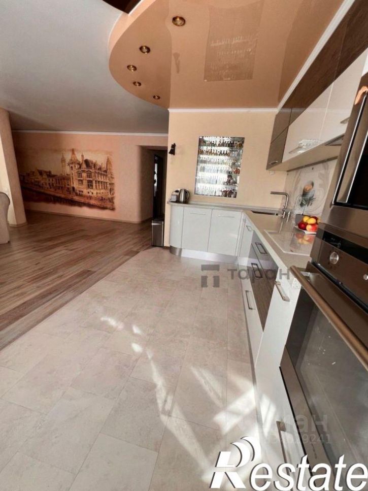 4-комн квартира Коммунистический проспект, 22,  д. 22