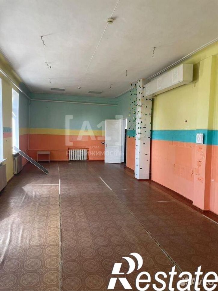 Торговое помещение улица Черняховского, 11,  д. 11