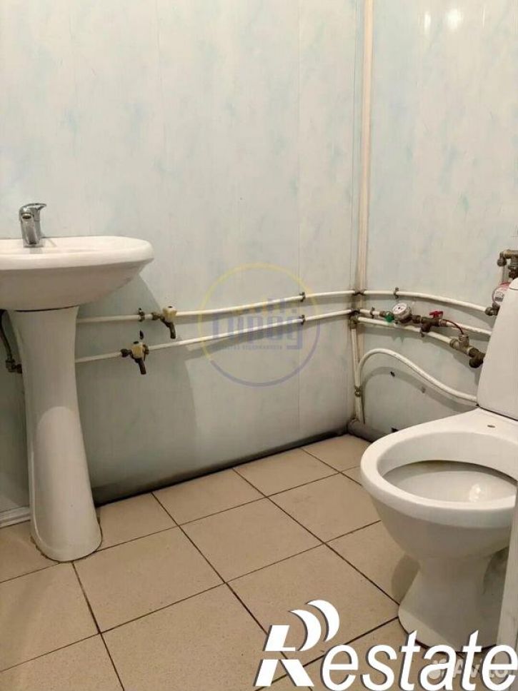 Торговое помещение улица Сутягина, 1,  д. 1