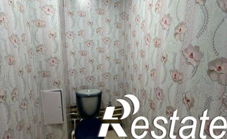 2-комн квартира улица Короленко, 8,  д. 8