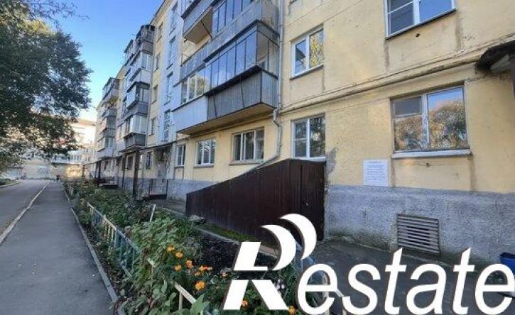 2-комн квартира улица Макаренко, 1,  д. 1