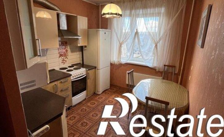 2-комн квартира проспект Славы, 12,  д. 12