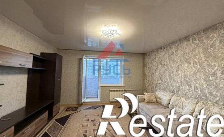 3-комн квартира улица Короленко, 6Б,  д. 6Б