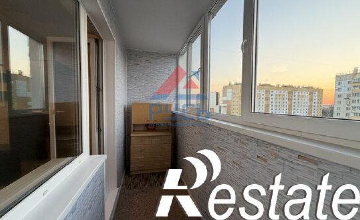 3-комн квартира улица Короленко, 6Б,  д. 6Б
