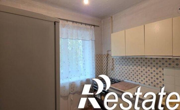 2-комн квартира Крымская улица, 17,  д. 17
