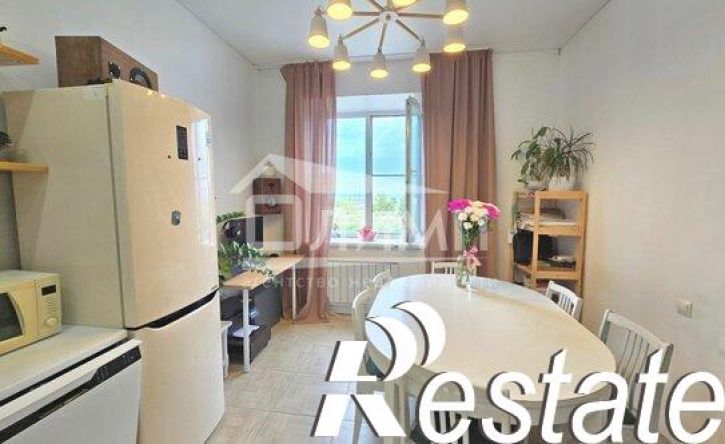 2-комн квартира мкр Премьера, 34,  д. 34