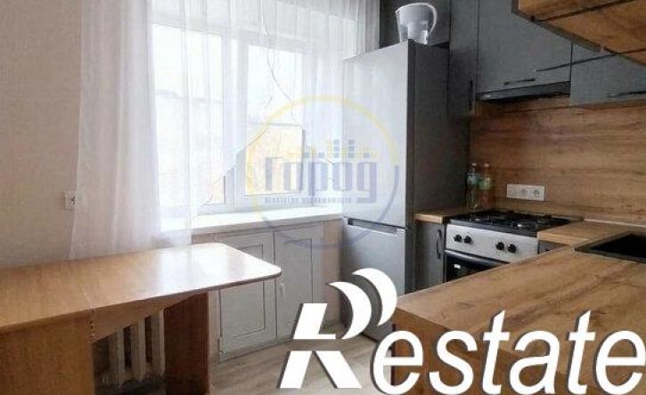 2-комн квартира улица 21-го Партсъезда, 4,  д. 4