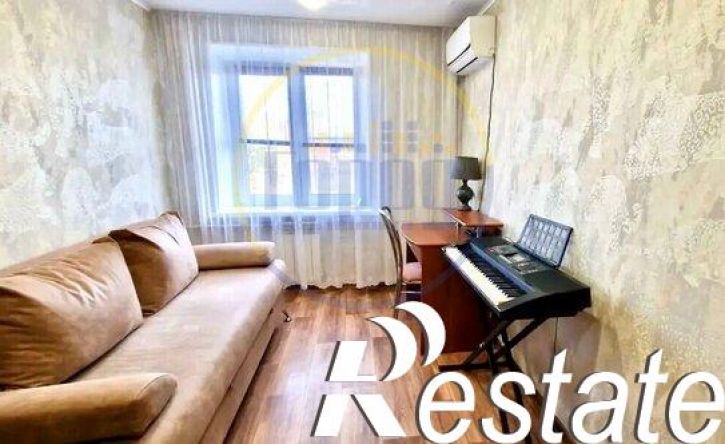 3-комн квартира проспект Славы, 31,  д. 31