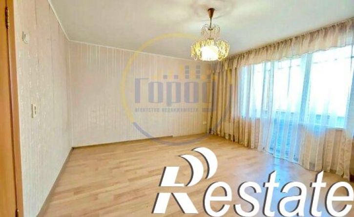 2-комн квартира Учительская улица, 1,  д. 1